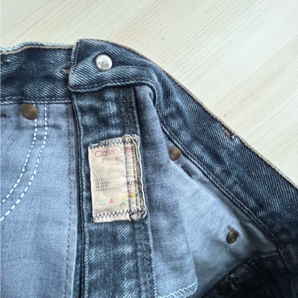 Vintage Calvin Klein Denim Miniskirt Size 25 - Picture 4 of 4